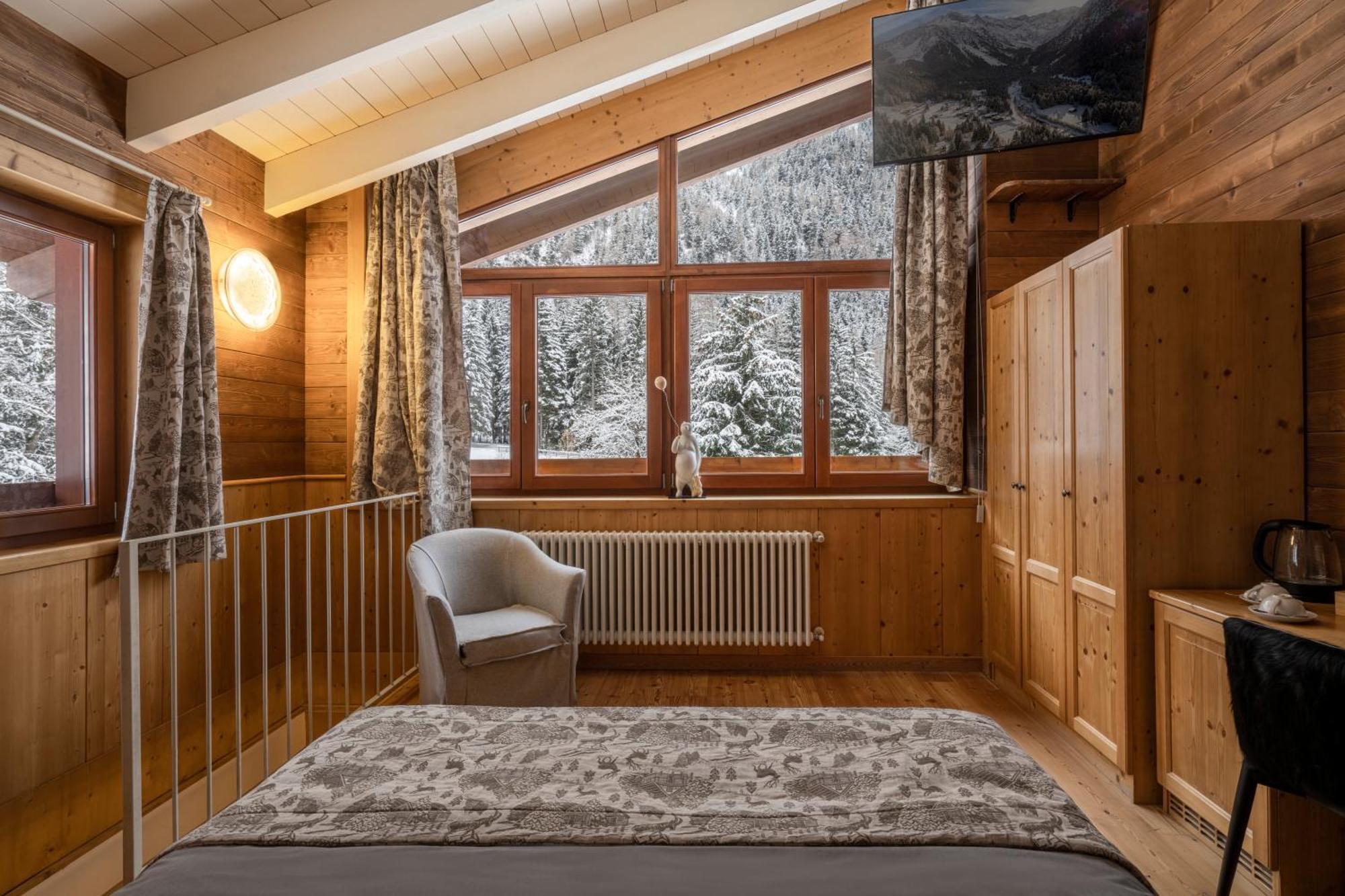 Hotel La Tana Dell'orso & 3*