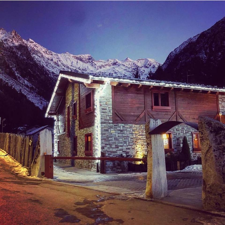 La Tana Dell'orso & Hotel Ponte Di Legno