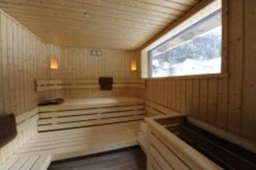 La Tana Dell'orso & Hotel 3*