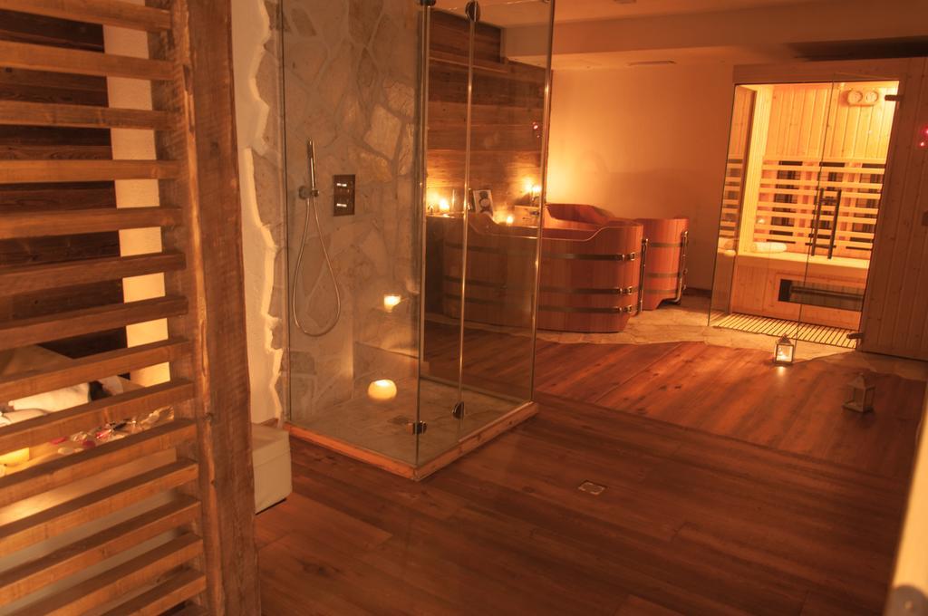 La Tana Dell'orso & Hotel 3*